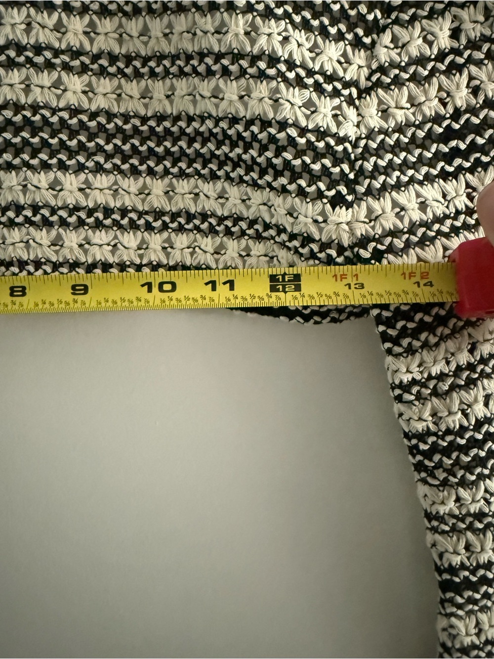 Blackbough Black & Cream Open-Weave Knit Shrug Beach Vacation Boho Black & Cream - Picture 4 of 5